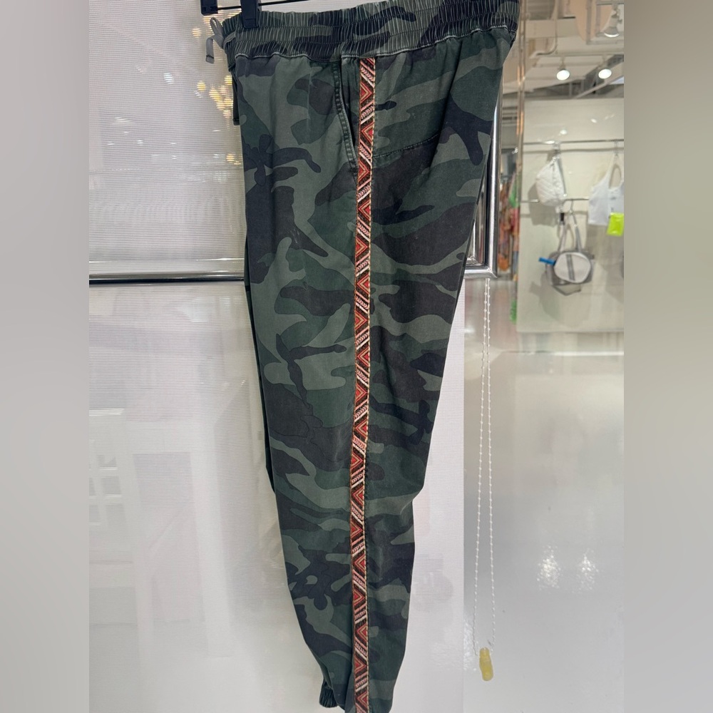 Driftwood Camouflage woven joggers with embroidery SZ M - Picture 2 of 6